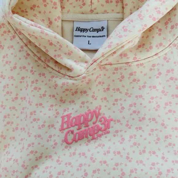 Happy Camp3r Women’s Flowers Hoodie - Picture 5 of 8